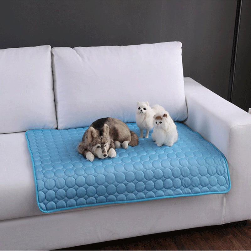 Pet Cooling Mat (Moisture-Proof)